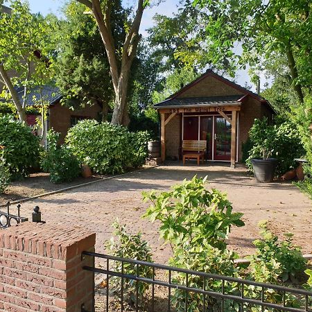 The Walnut Tree Bed & Breakfast Hellevoetsluis Eksteriør bilde