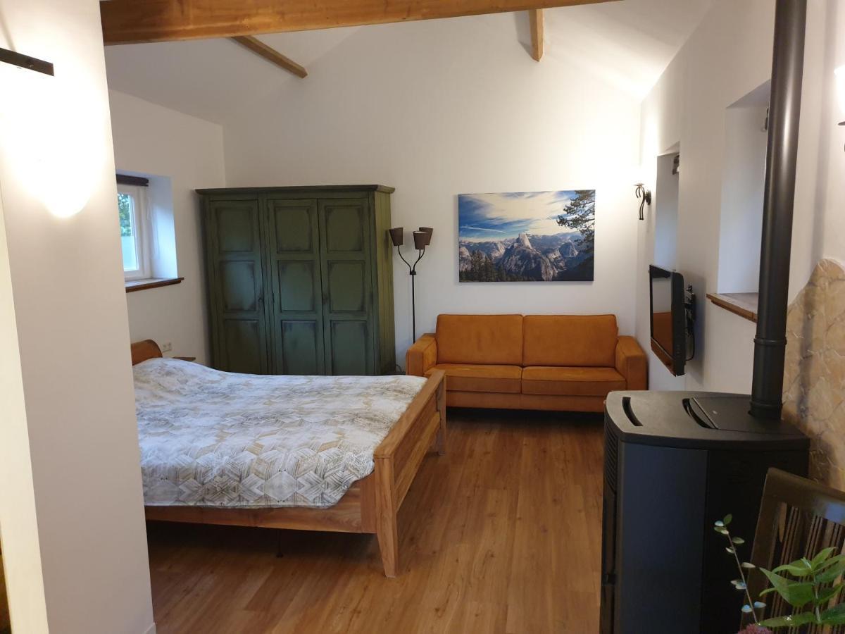 The Walnut Tree Bed & Breakfast Hellevoetsluis Eksteriør bilde